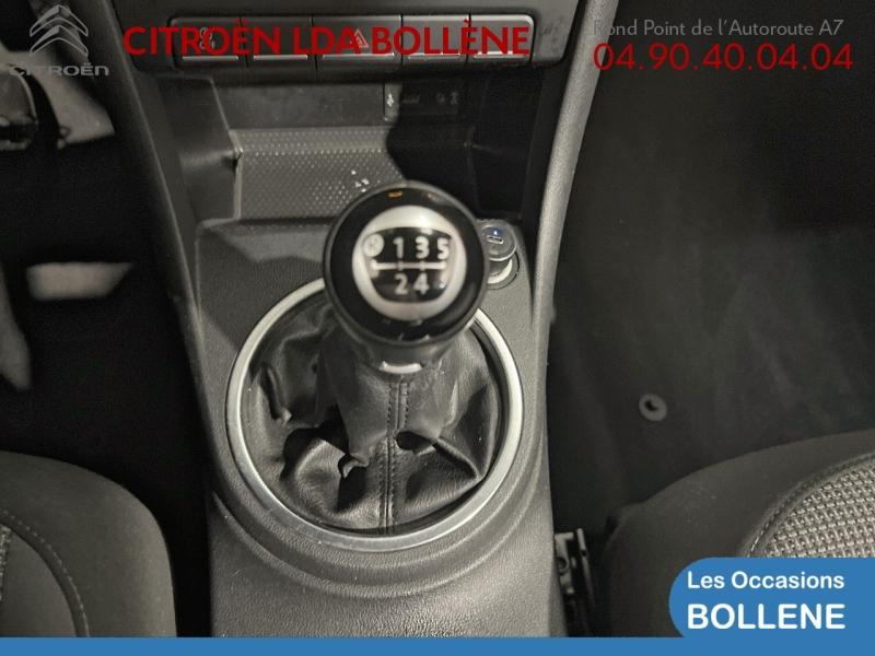 VOLKSWAGEN Coccinelle Cabriolet Les Occasions Bollène - Peugeot, Citroën, Véhicule Sans Permis - VSP VOLKSWAGEN Coccinelle Cabriolet Les Occasions Bollène - Peugeot, Citroën, Véhicule Sans Permis - VSP